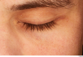 George Lee eye eyelash 0002.jpg